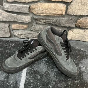 Vans Gray and Black Sneakers Suede Mesh Casual
